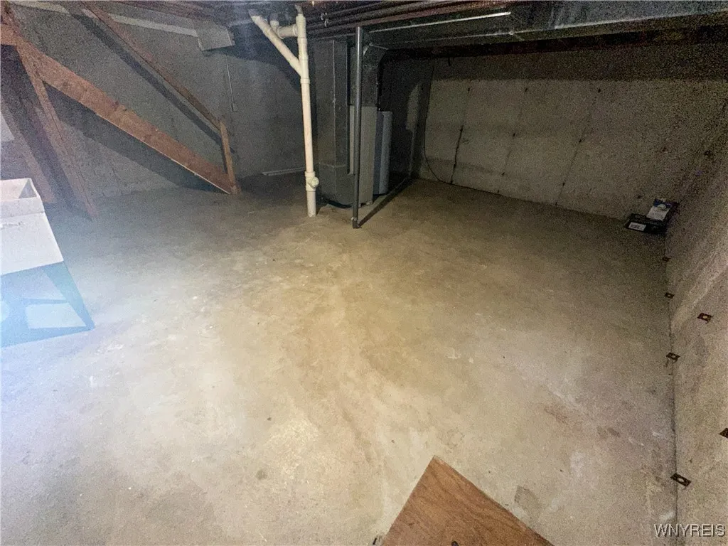 322 Summer Street 322, Buffalo, New York 14222, Buffalo, New York 14222, 2 Bedrooms Bedrooms, 7 Rooms Rooms,1 BathroomBathrooms,Residential Lease,Closed,322 Summer Street 322, Buffalo, New York 14222,0,B1581571