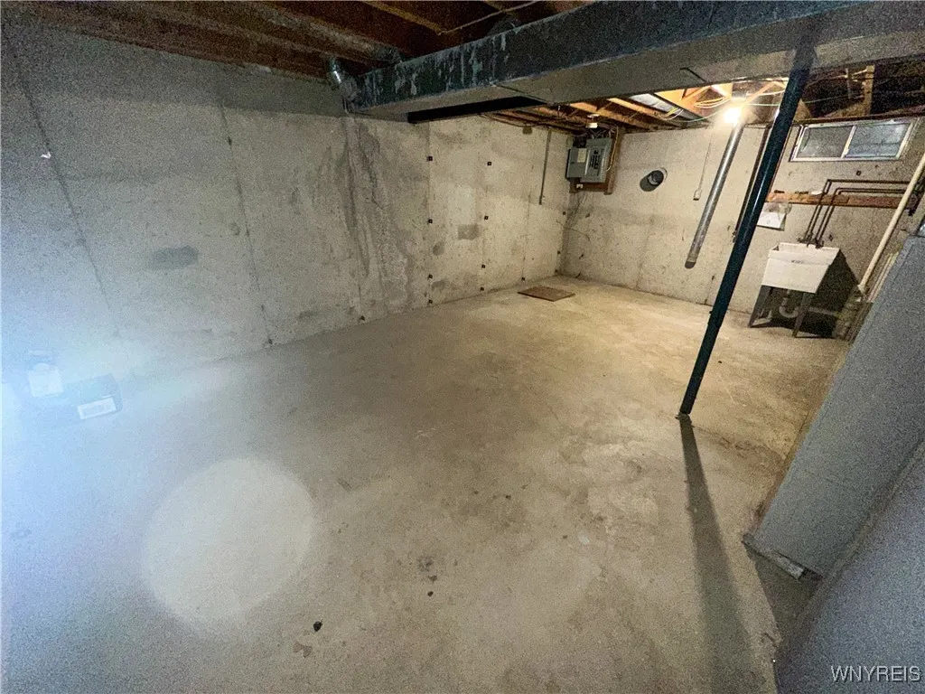 322 Summer Street 322, Buffalo, New York 14222, Buffalo, New York 14222, 2 Bedrooms Bedrooms, 7 Rooms Rooms,1 BathroomBathrooms,Residential Lease,Closed,322 Summer Street 322, Buffalo, New York 14222,0,B1581571