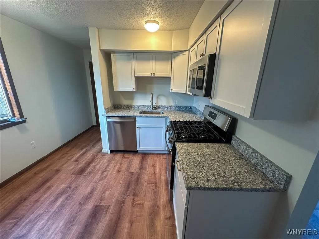 322 Summer Street 322, Buffalo, New York 14222, Buffalo, New York 14222, 2 Bedrooms Bedrooms, 7 Rooms Rooms,1 BathroomBathrooms,Residential Lease,Closed,322 Summer Street 322, Buffalo, New York 14222,0,B1581571
