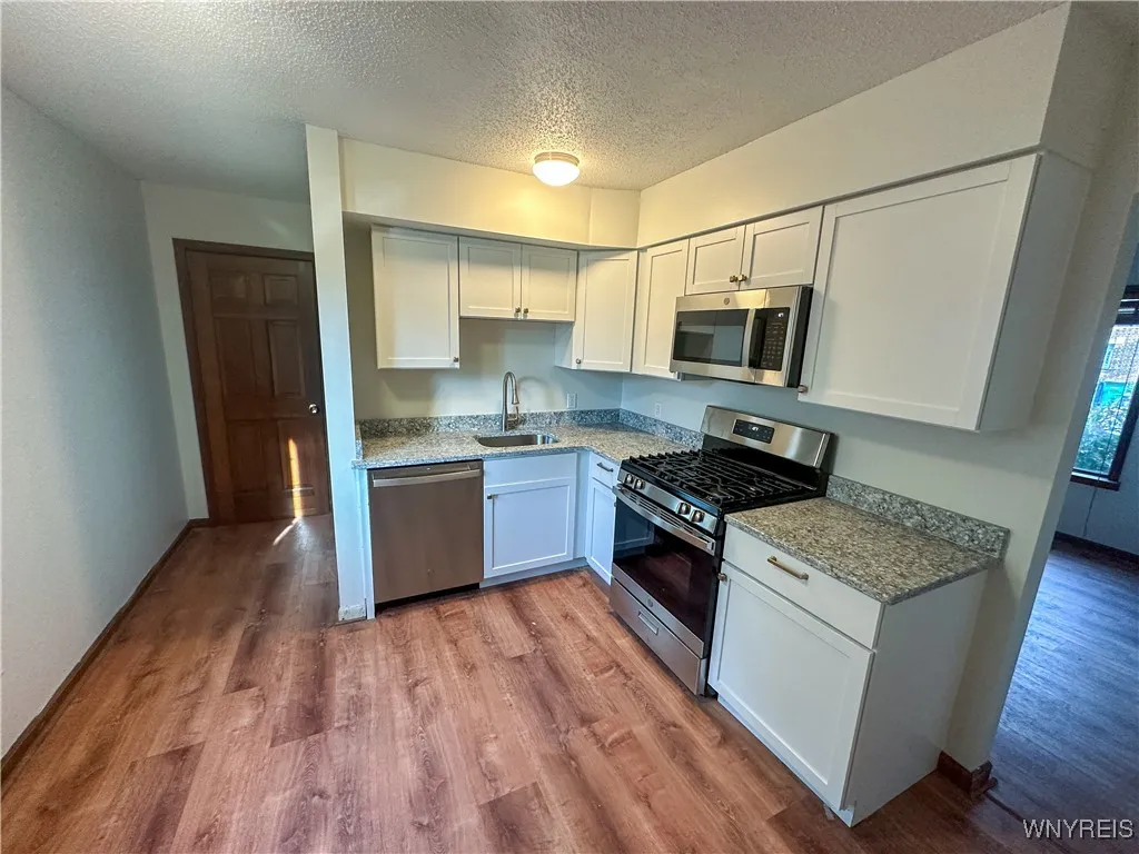 322 Summer Street 322, Buffalo, New York 14222, Buffalo, New York 14222, 2 Bedrooms Bedrooms, 7 Rooms Rooms,1 BathroomBathrooms,Residential Lease,Closed,322 Summer Street 322, Buffalo, New York 14222,0,B1581571