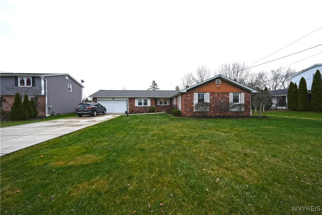 1780 Fix Road, Grand Island, New York 14072, Grand Island, New York 14072, 3 Bedrooms Bedrooms, 8 Rooms Rooms,2 BathroomsBathrooms,Residential,Closed,1780 Fix Road, Grand Island, New York 14072,0,B1581456
