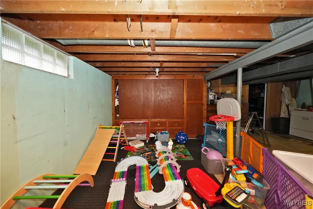 1780 Fix Road, Grand Island, New York 14072, Grand Island, New York 14072, 3 Bedrooms Bedrooms, 8 Rooms Rooms,2 BathroomsBathrooms,Residential,Closed,1780 Fix Road, Grand Island, New York 14072,0,B1581456