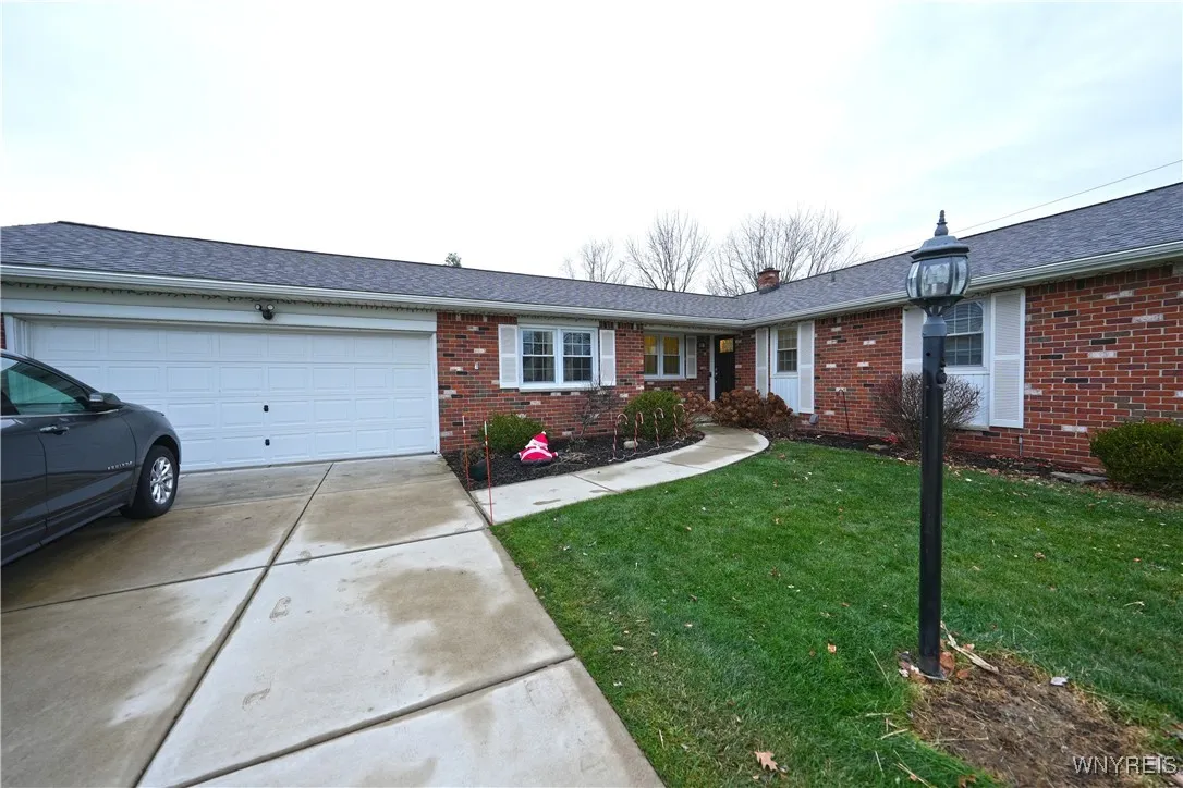 1780 Fix Road, Grand Island, New York 14072, Grand Island, New York 14072, 3 Bedrooms Bedrooms, 8 Rooms Rooms,2 BathroomsBathrooms,Residential,Closed,1780 Fix Road, Grand Island, New York 14072,0,B1581456