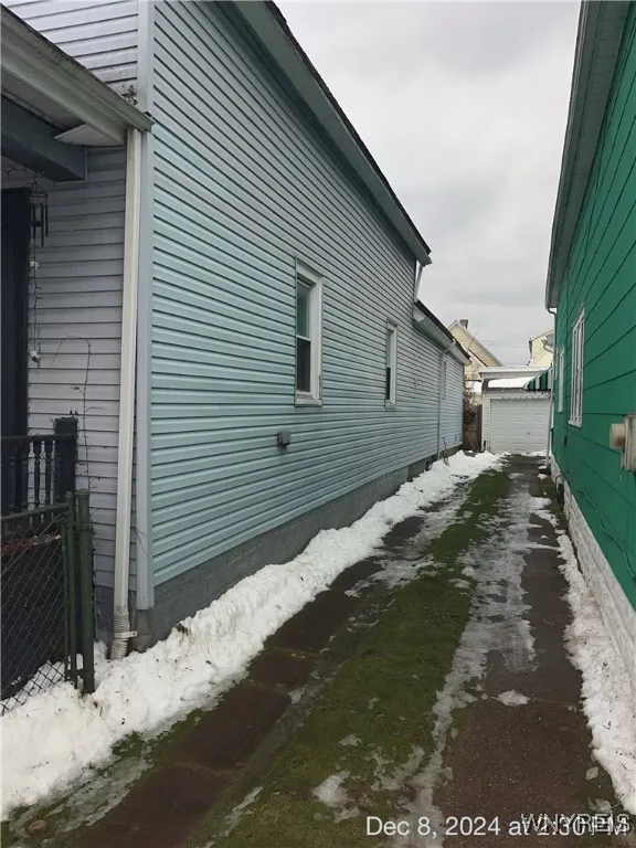 228 Cable Street, Buffalo, New York 14206, Buffalo, New York 14206, 3 Bedrooms Bedrooms, 6 Rooms Rooms,1 BathroomBathrooms,Residential,Closed,228 Cable Street, Buffalo, New York 14206,0,B1581646