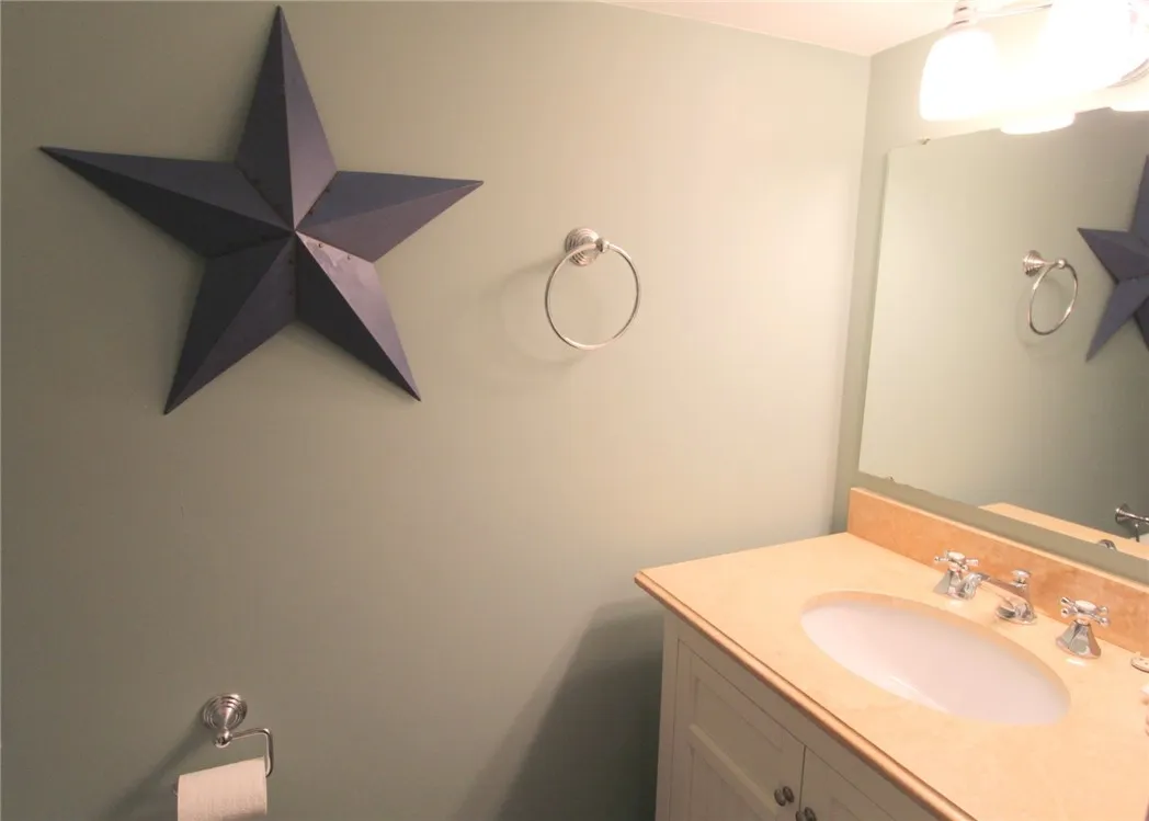 5732 E Lake Rd, Conesus, New York 14435, Conesus, New York 14435, 3 Bedrooms Bedrooms, 5 Rooms Rooms,2 BathroomsBathrooms,Residential Lease,For Rent,5732 E Lake Rd, Conesus, New York 14435,0,R1581858