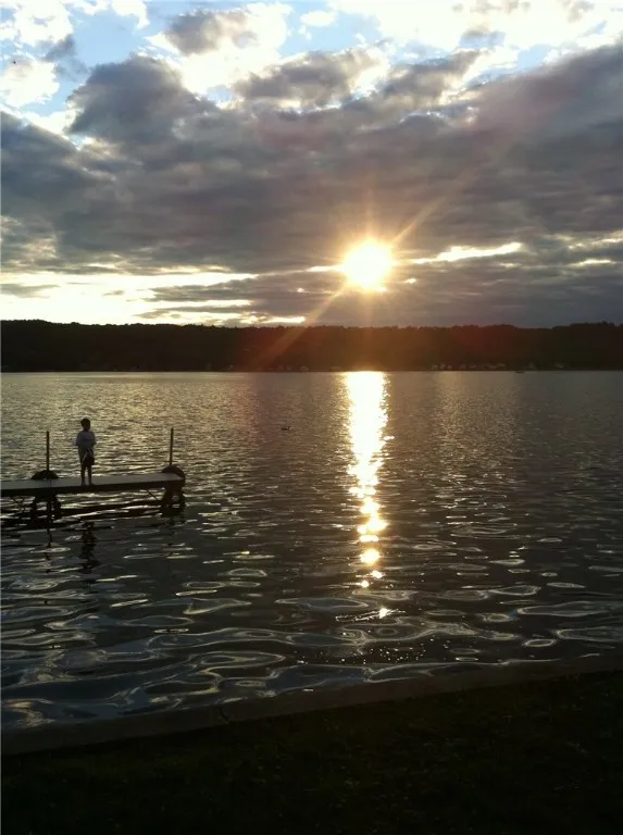 5732 E Lake Rd, Conesus, New York 14435, Conesus, New York 14435, 3 Bedrooms Bedrooms, 5 Rooms Rooms,2 BathroomsBathrooms,Residential Lease,For Rent,5732 E Lake Rd, Conesus, New York 14435,0,R1581858