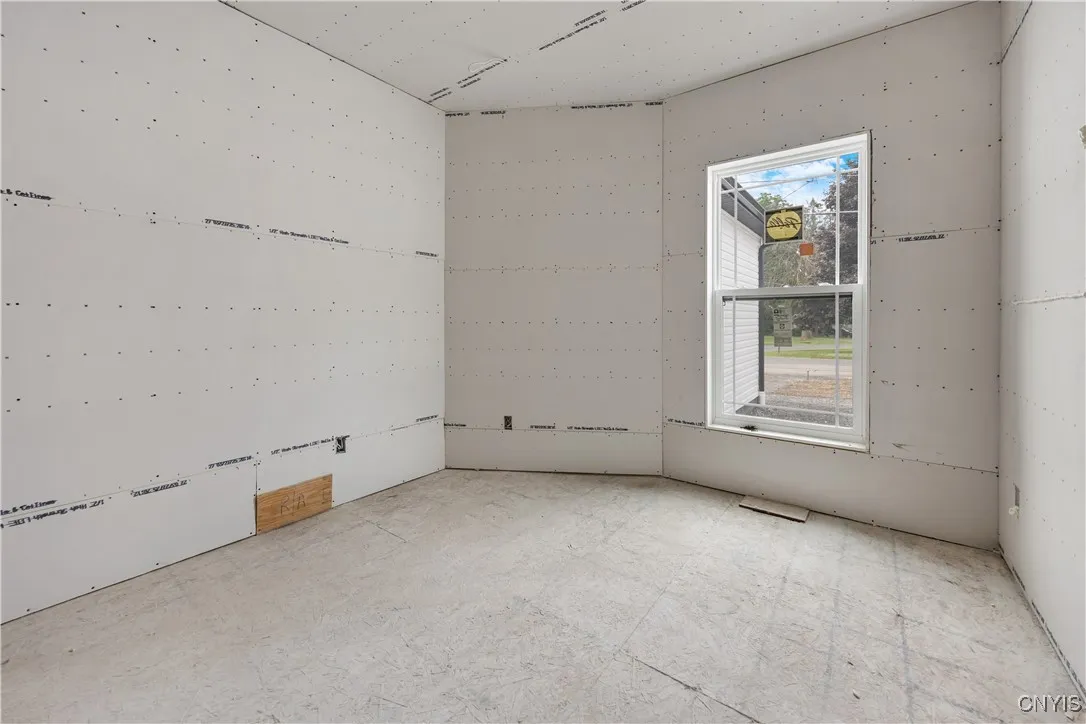 25 Elm Street, Schroeppel, New York 13135, Schroeppel, New York 13135, 2 Bedrooms Bedrooms, 4 Rooms Rooms,2 BathroomsBathrooms,Residential,For Sale,25 Elm Street, Schroeppel, New York 13135,S1581676