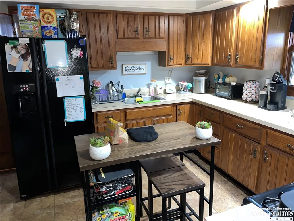 142 Ruggles Street, Dunkirk-city, New York 14048, Dunkirk, New York 14048, 6 Bedrooms Bedrooms, ,2 BathroomsBathrooms,Residential,For Sale,142 Ruggles Street, Dunkirk-city, New York 14048,R1582000