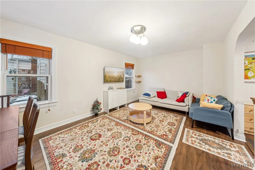 143 Hamilton Boulevard, Tonawanda-town, New York 1, Tonawanda, New York 14217, 3 Bedrooms Bedrooms, 7 Rooms Rooms,2 BathroomsBathrooms,Residential,Closed,143 Hamilton Boulevard, Tonawanda-town, New York 1,0,B1581807