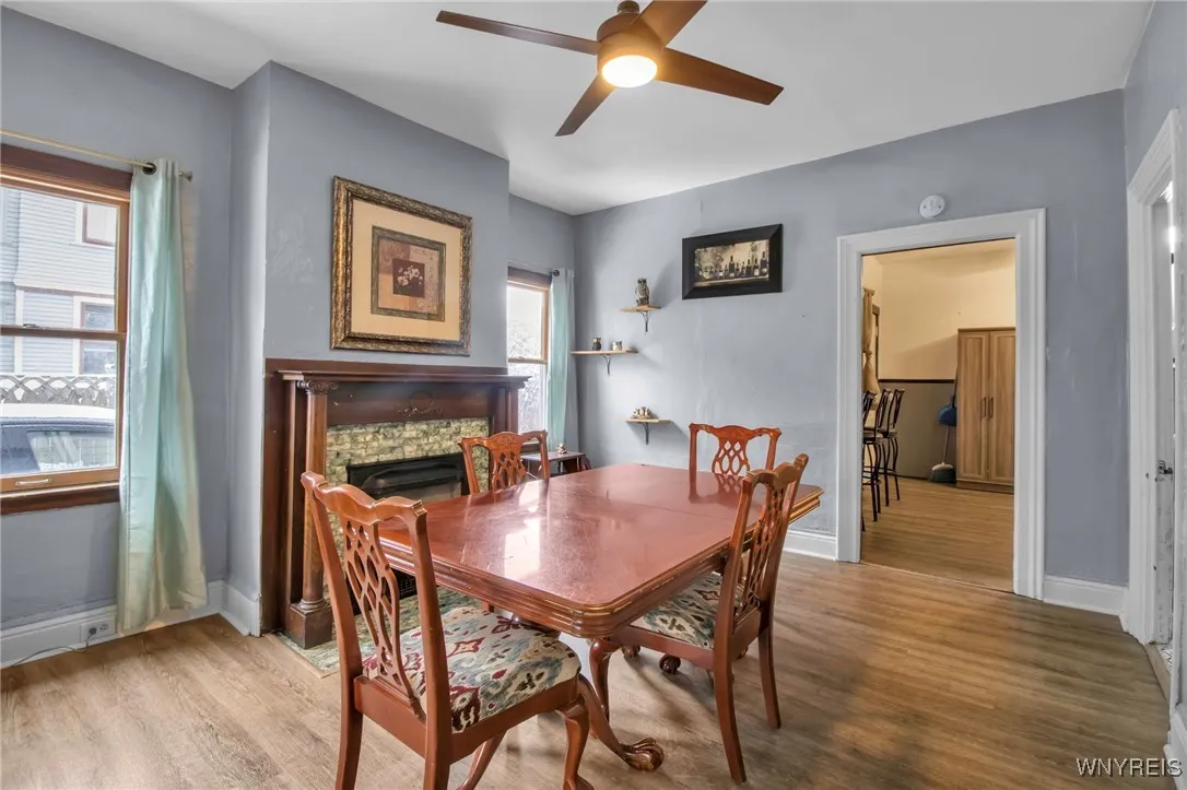46 College Street 1, Buffalo, New York 14201, Buffalo, New York 14201, 2 Bedrooms Bedrooms, 5 Rooms Rooms,1 BathroomBathrooms,Residential Lease,Closed,46 College Street 1, Buffalo, New York 14201,0,B1582076