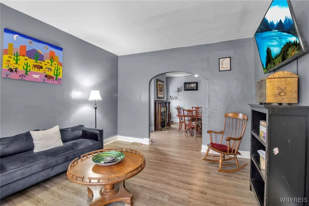 46 College Street 1, Buffalo, New York 14201, Buffalo, New York 14201, 2 Bedrooms Bedrooms, 5 Rooms Rooms,1 BathroomBathrooms,Residential Lease,Closed,46 College Street 1, Buffalo, New York 14201,0,B1582076