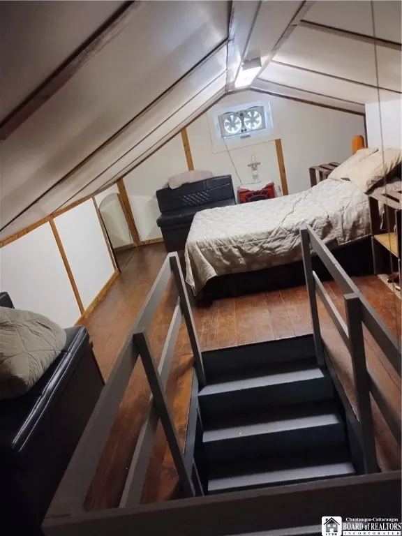 Upstairs bonus room