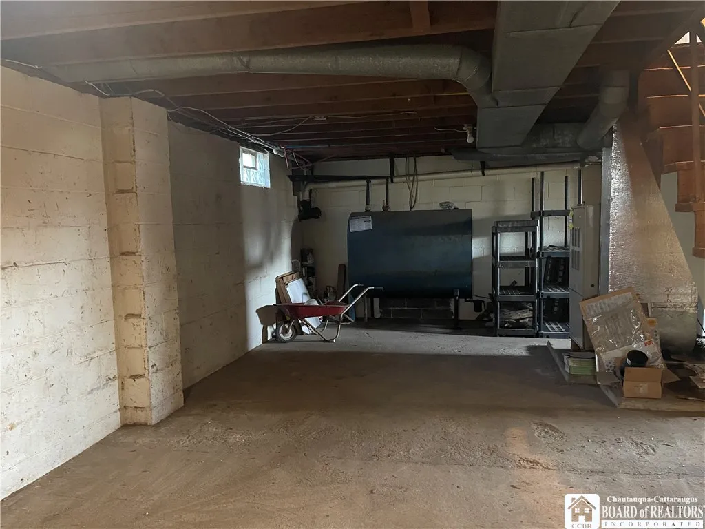 Basement with oil tank