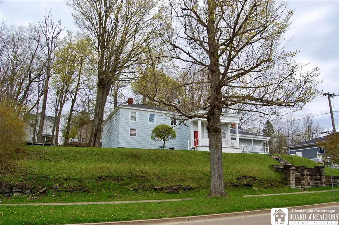 351 East 5th Street, Jamestown, New York 14701, Jamestown, New York 14701, 5 Bedrooms Bedrooms, ,Multi Family,For Sale,351 East 5th Street, Jamestown, New York 14701,0,R1582166