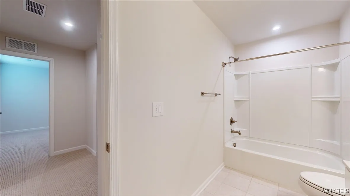 149 Sandstone Circle, Grand Island, New York 14072, Grand Island, New York 14072, 3 Bedrooms Bedrooms, 8 Rooms Rooms,3 BathroomsBathrooms,Residential,Closed,149 Sandstone Circle, Grand Island, New York 14072,0,B1582188