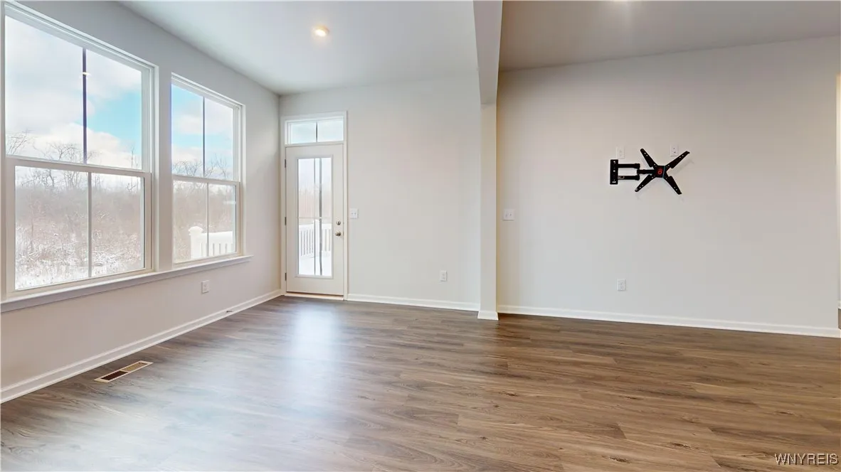 149 Sandstone Circle, Grand Island, New York 14072, Grand Island, New York 14072, 3 Bedrooms Bedrooms, 8 Rooms Rooms,3 BathroomsBathrooms,Residential,Closed,149 Sandstone Circle, Grand Island, New York 14072,0,B1582188