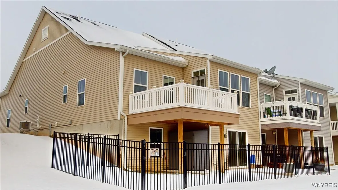 149 Sandstone Circle, Grand Island, New York 14072, Grand Island, New York 14072, 3 Bedrooms Bedrooms, 8 Rooms Rooms,3 BathroomsBathrooms,Residential,Closed,149 Sandstone Circle, Grand Island, New York 14072,0,B1582188