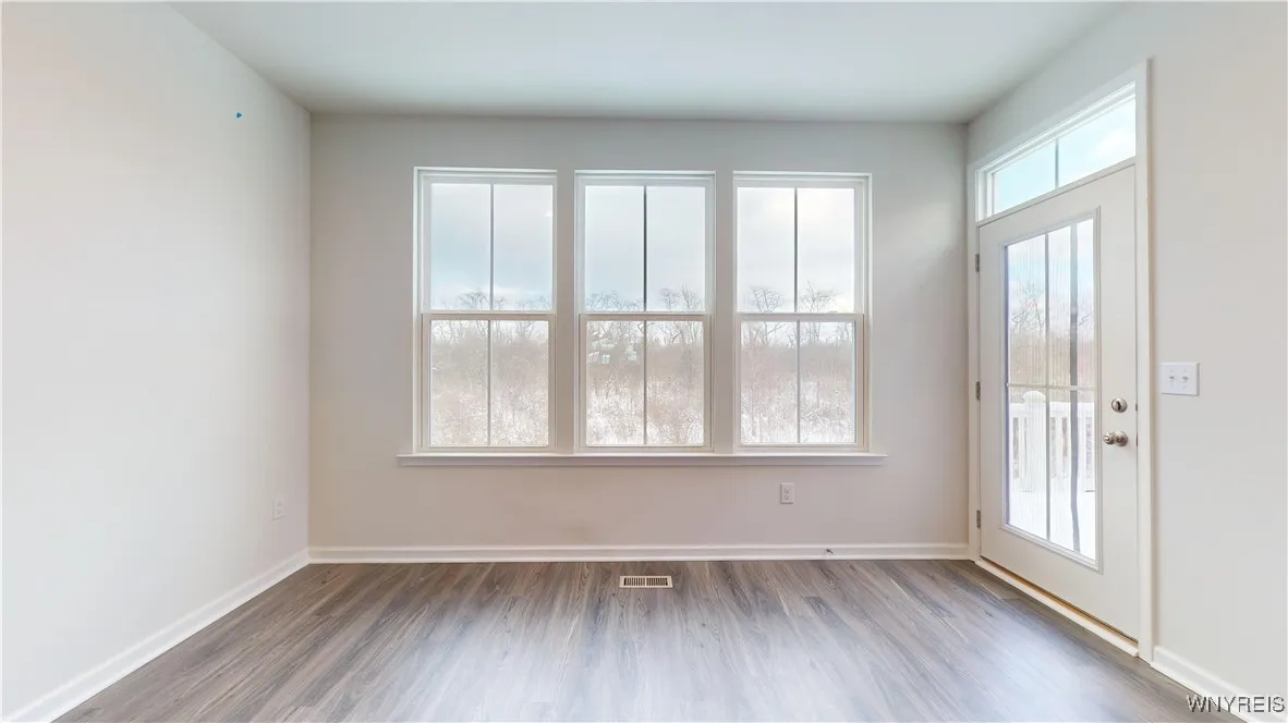 149 Sandstone Circle, Grand Island, New York 14072, Grand Island, New York 14072, 3 Bedrooms Bedrooms, 8 Rooms Rooms,3 BathroomsBathrooms,Residential,Closed,149 Sandstone Circle, Grand Island, New York 14072,0,B1582188