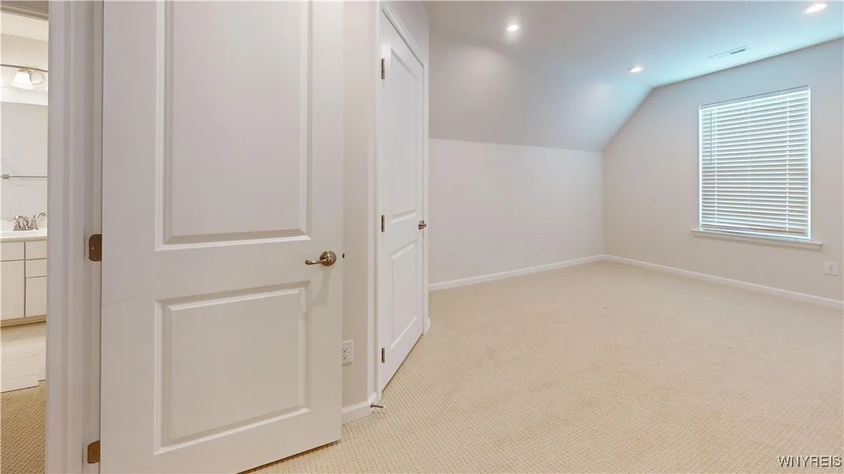 149 Sandstone Circle, Grand Island, New York 14072, Grand Island, New York 14072, 3 Bedrooms Bedrooms, 8 Rooms Rooms,3 BathroomsBathrooms,Residential,Closed,149 Sandstone Circle, Grand Island, New York 14072,0,B1582188