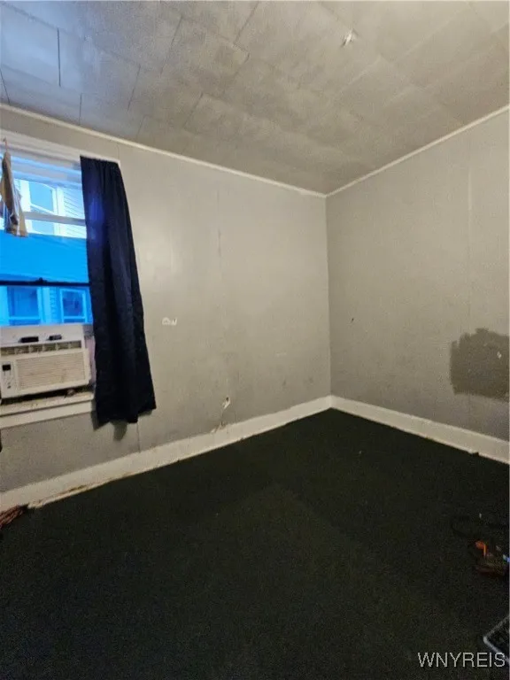163 Royal Avenue, Buffalo, New York 14207, Buffalo, New York 14207, 4 Bedrooms Bedrooms, ,2 BathroomsBathrooms,Residential,Closed,163 Royal Avenue, Buffalo, New York 14207,0,B1582270