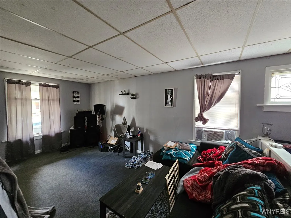 163 Royal Avenue, Buffalo, New York 14207, Buffalo, New York 14207, 4 Bedrooms Bedrooms, ,2 BathroomsBathrooms,Residential,Closed,163 Royal Avenue, Buffalo, New York 14207,0,B1582270