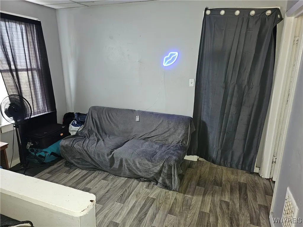 163 Royal Avenue, Buffalo, New York 14207, Buffalo, New York 14207, 4 Bedrooms Bedrooms, ,2 BathroomsBathrooms,Residential,Closed,163 Royal Avenue, Buffalo, New York 14207,0,B1582270