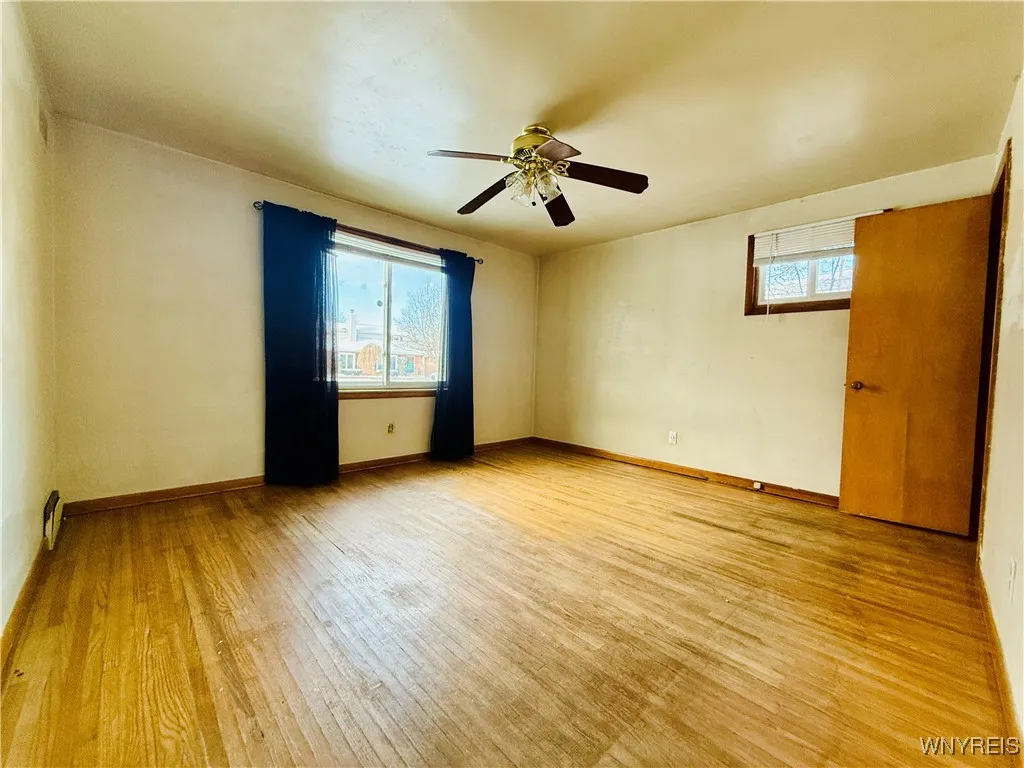 39 Emerson Drive, Amherst, New York 14226, Amherst, New York 14226, 3 Bedrooms Bedrooms, 6 Rooms Rooms,1 BathroomBathrooms,Residential,Closed,39 Emerson Drive, Amherst, New York 14226,0,B1580702