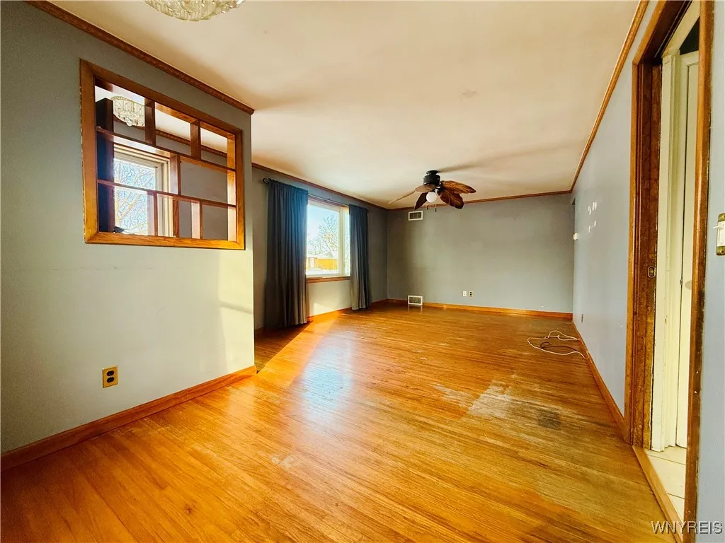 39 Emerson Drive, Amherst, New York 14226, Amherst, New York 14226, 3 Bedrooms Bedrooms, 6 Rooms Rooms,1 BathroomBathrooms,Residential,Closed,39 Emerson Drive, Amherst, New York 14226,0,B1580702