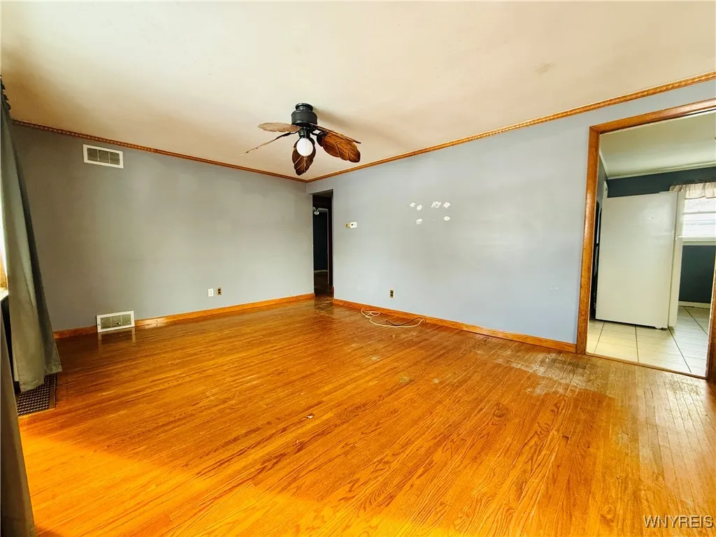 39 Emerson Drive, Amherst, New York 14226, Amherst, New York 14226, 3 Bedrooms Bedrooms, 6 Rooms Rooms,1 BathroomBathrooms,Residential,Closed,39 Emerson Drive, Amherst, New York 14226,0,B1580702