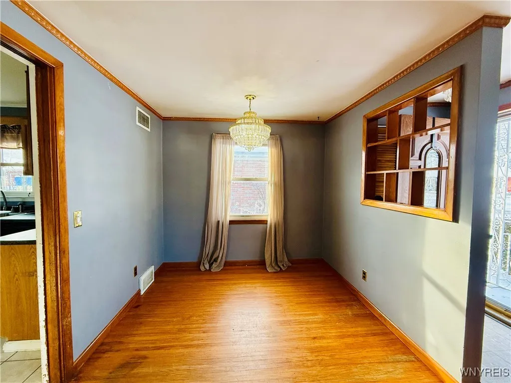 39 Emerson Drive, Amherst, New York 14226, Amherst, New York 14226, 3 Bedrooms Bedrooms, 6 Rooms Rooms,1 BathroomBathrooms,Residential,Closed,39 Emerson Drive, Amherst, New York 14226,0,B1580702