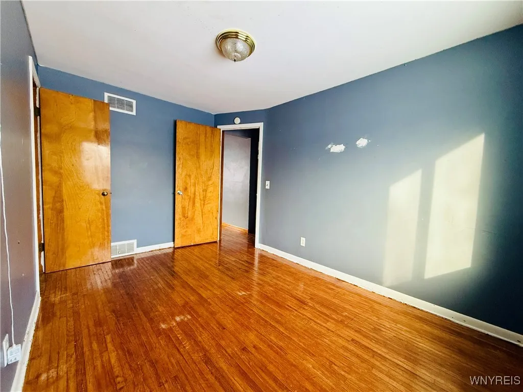 39 Emerson Drive, Amherst, New York 14226, Amherst, New York 14226, 3 Bedrooms Bedrooms, 6 Rooms Rooms,1 BathroomBathrooms,Residential,Closed,39 Emerson Drive, Amherst, New York 14226,0,B1580702