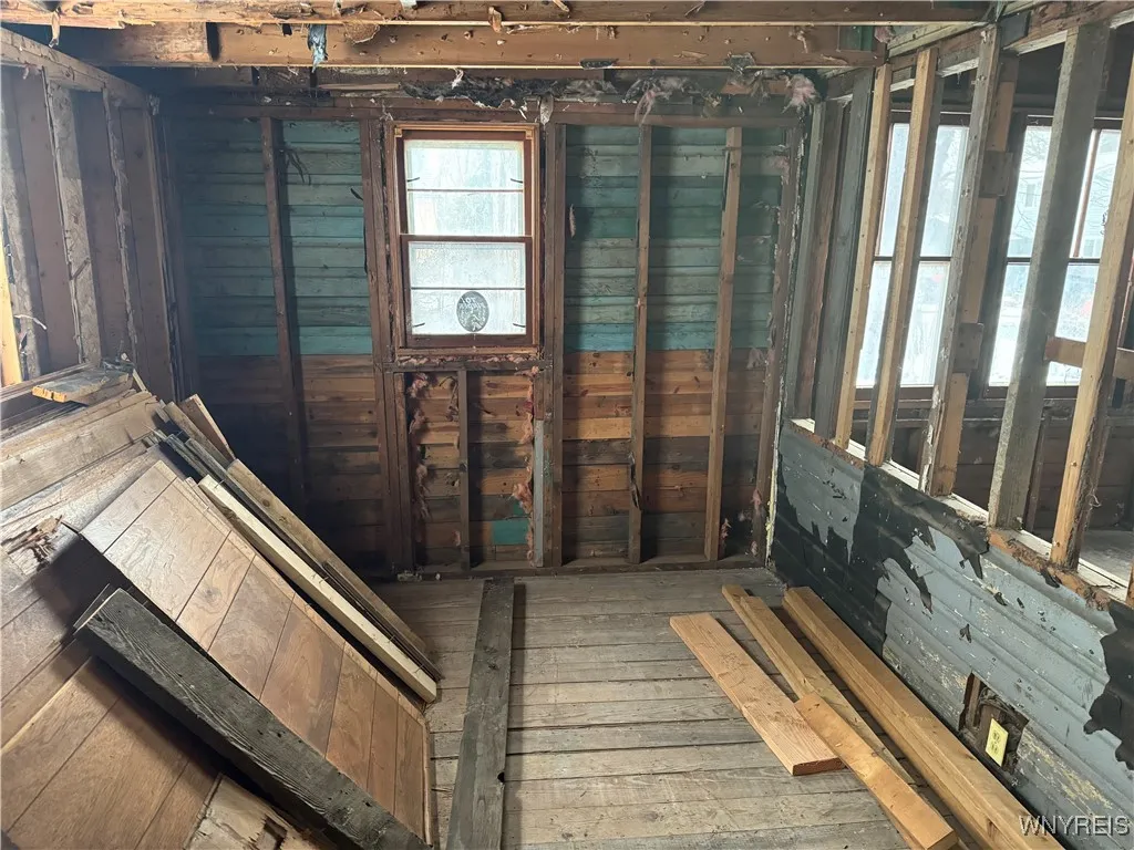 5742 Lakeview, Hamburg, New York 14085, Hamburg, New York 14085, 3 Bedrooms Bedrooms, 7 Rooms Rooms,2 BathroomsBathrooms,Residential,Closed,5742 Lakeview, Hamburg, New York 14085,0,B1582200
