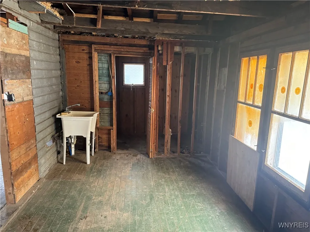 5742 Lakeview, Hamburg, New York 14085, Hamburg, New York 14085, 3 Bedrooms Bedrooms, 7 Rooms Rooms,2 BathroomsBathrooms,Residential,Closed,5742 Lakeview, Hamburg, New York 14085,0,B1582200