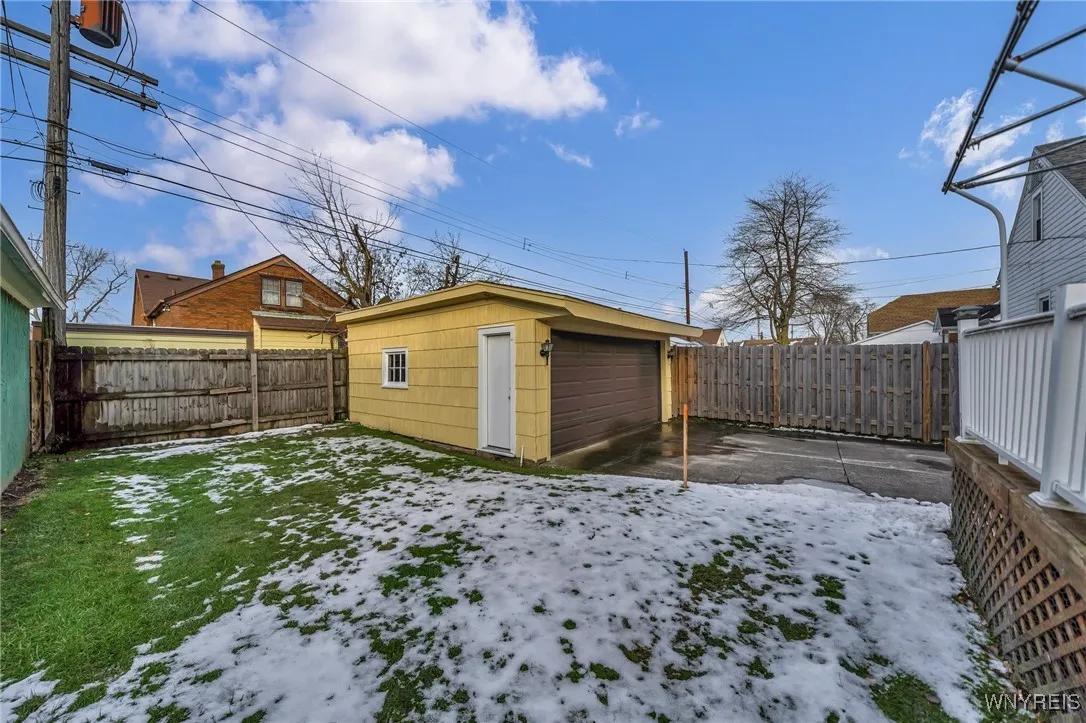 322 Warren Avenue, Tonawanda-town, New York 14217, Tonawanda, New York 14217, 3 Bedrooms Bedrooms, 6 Rooms Rooms,1 BathroomBathrooms,Residential,Closed,322 Warren Avenue, Tonawanda-town, New York 14217,0,B1582328
