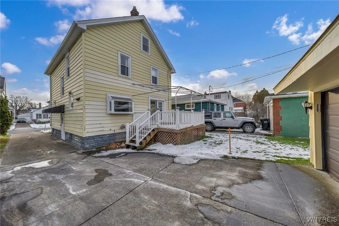 322 Warren Avenue, Tonawanda-town, New York 14217, Tonawanda, New York 14217, 3 Bedrooms Bedrooms, 6 Rooms Rooms,1 BathroomBathrooms,Residential,Closed,322 Warren Avenue, Tonawanda-town, New York 14217,0,B1582328
