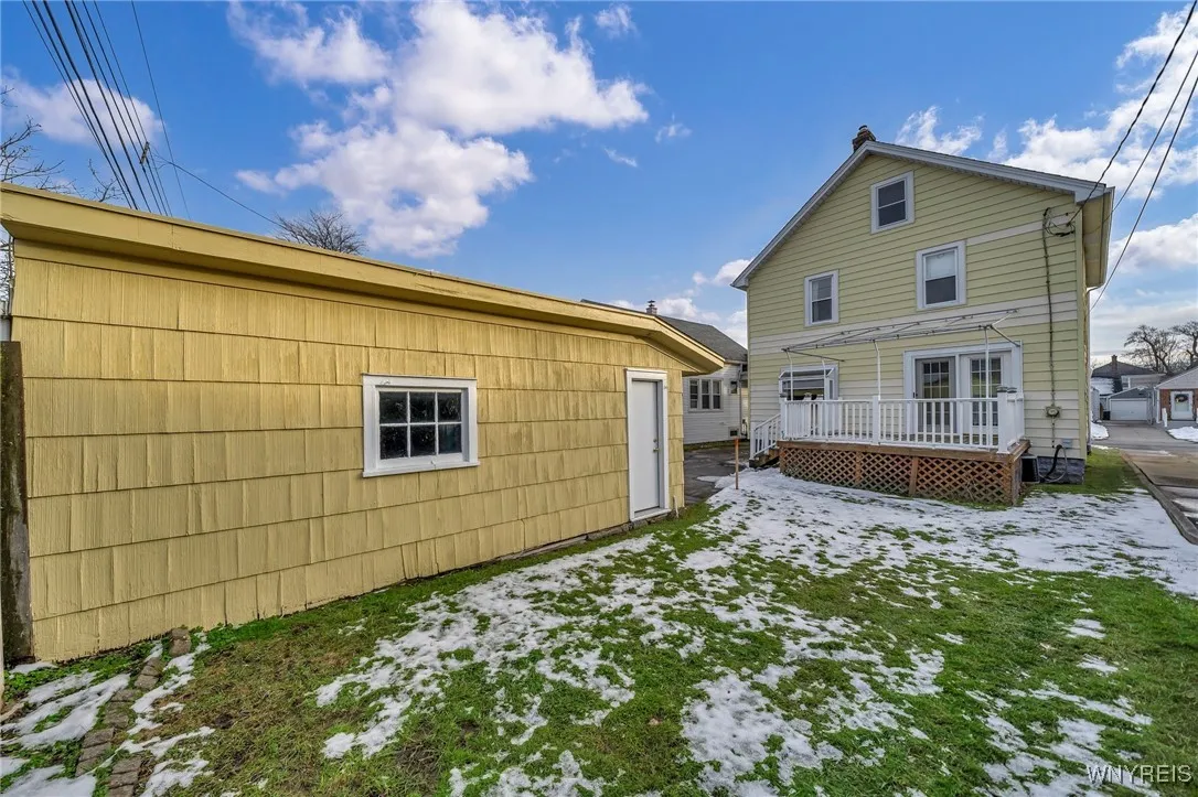 322 Warren Avenue, Tonawanda-town, New York 14217, Tonawanda, New York 14217, 3 Bedrooms Bedrooms, 6 Rooms Rooms,1 BathroomBathrooms,Residential,Closed,322 Warren Avenue, Tonawanda-town, New York 14217,0,B1582328