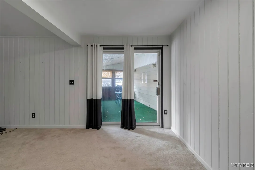88 Elsie Lane, Grand Island, New York 14072, Grand Island, New York 14072, 3 Bedrooms Bedrooms, 9 Rooms Rooms,1 BathroomBathrooms,Residential,Closed,88 Elsie Lane, Grand Island, New York 14072,0,B1582357