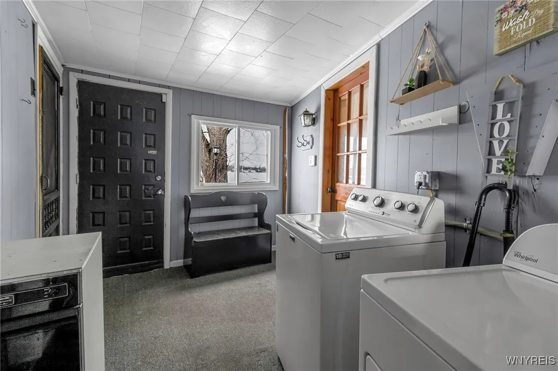 88 Elsie Lane, Grand Island, New York 14072, Grand Island, New York 14072, 3 Bedrooms Bedrooms, 9 Rooms Rooms,1 BathroomBathrooms,Residential,Closed,88 Elsie Lane, Grand Island, New York 14072,0,B1582357