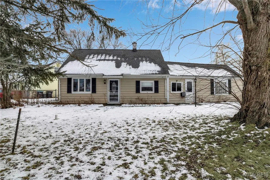 88 Elsie Lane, Grand Island, New York 14072, Grand Island, New York 14072, 3 Bedrooms Bedrooms, 9 Rooms Rooms,1 BathroomBathrooms,Residential,Closed,88 Elsie Lane, Grand Island, New York 14072,0,B1582357