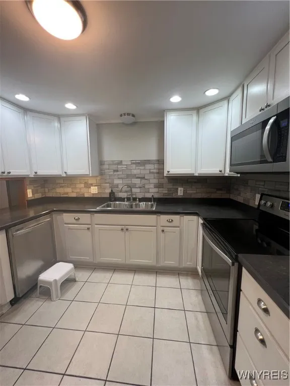 104 Margaret Road, Amherst, New York 14226, Amherst, New York 14226, 3 Bedrooms Bedrooms, 8 Rooms Rooms,2 BathroomsBathrooms,Residential Lease,Closed,104 Margaret Road, Amherst, New York 14226,0,B1582479