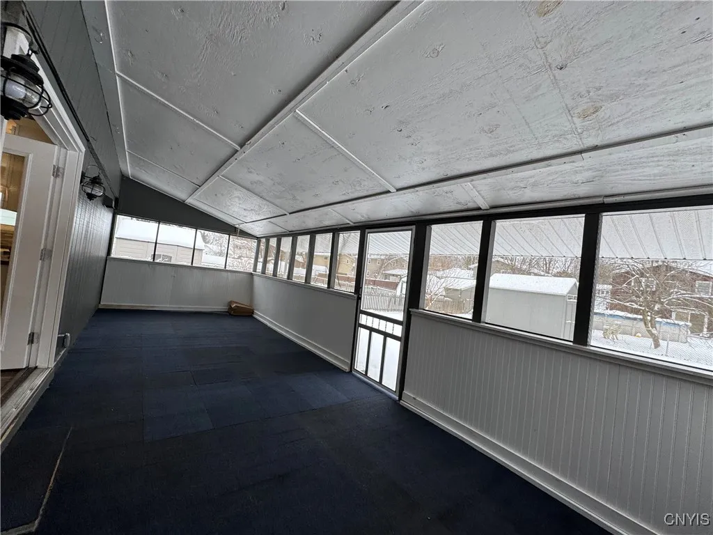 107 River Park Drive, Clay, New York 13090, Clay, New York 13090, 3 Bedrooms Bedrooms, 8 Rooms Rooms,2 BathroomsBathrooms,Residential,Closed,107 River Park Drive, Clay, New York 13090,0,S1582451