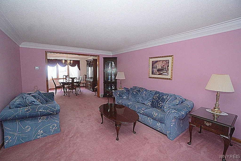321 Daniel Drive, North Tonawanda, New York 14120, North Tonawanda, New York 14120, 4 Bedrooms Bedrooms, 8 Rooms Rooms,2 BathroomsBathrooms,Residential,Closed,321 Daniel Drive, North Tonawanda, New York 14120,0,B1582490
