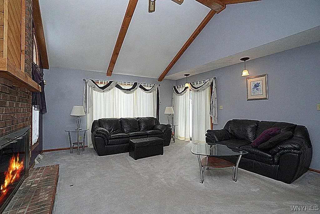 321 Daniel Drive, North Tonawanda, New York 14120, North Tonawanda, New York 14120, 4 Bedrooms Bedrooms, 8 Rooms Rooms,2 BathroomsBathrooms,Residential,Closed,321 Daniel Drive, North Tonawanda, New York 14120,0,B1582490