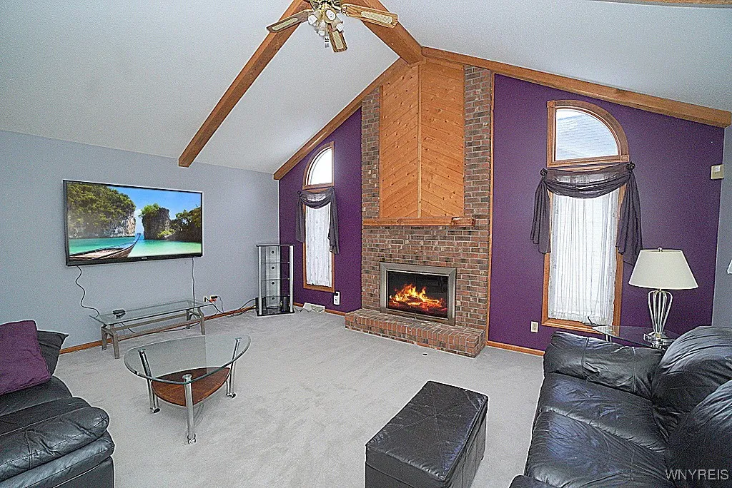 321 Daniel Drive, North Tonawanda, New York 14120, North Tonawanda, New York 14120, 4 Bedrooms Bedrooms, 8 Rooms Rooms,2 BathroomsBathrooms,Residential,Closed,321 Daniel Drive, North Tonawanda, New York 14120,0,B1582490