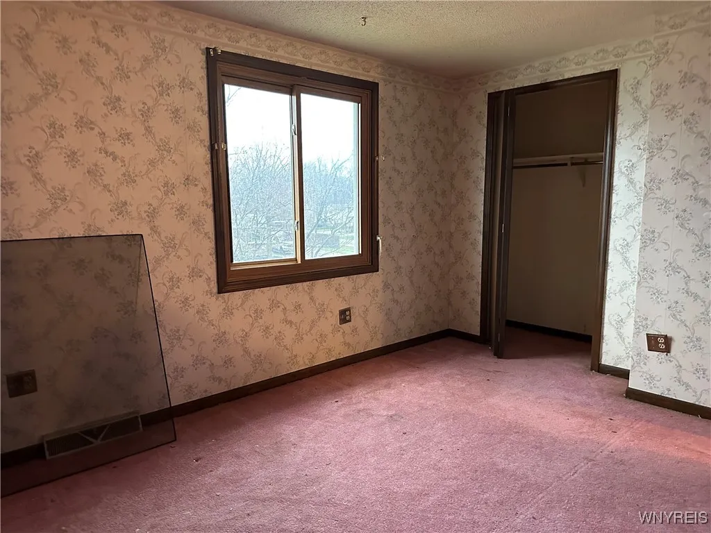 3971 Autumnway Lane, Hamburg, New York 14075, Hamburg, New York 14075, 3 Bedrooms Bedrooms, 6 Rooms Rooms,1 BathroomBathrooms,Residential,Closed,3971 Autumnway Lane, Hamburg, New York 14075,0,B1582551