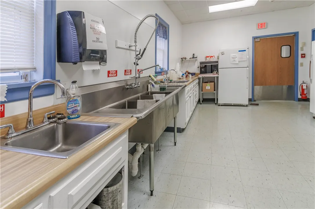 248 West Avenue, Clarkson, New York 14420, Clarkson, New York 14420, 4 Bedrooms Bedrooms, 10 Rooms Rooms,Residential,For Sale,248 West Avenue, Clarkson, New York 14420,0,R1580795