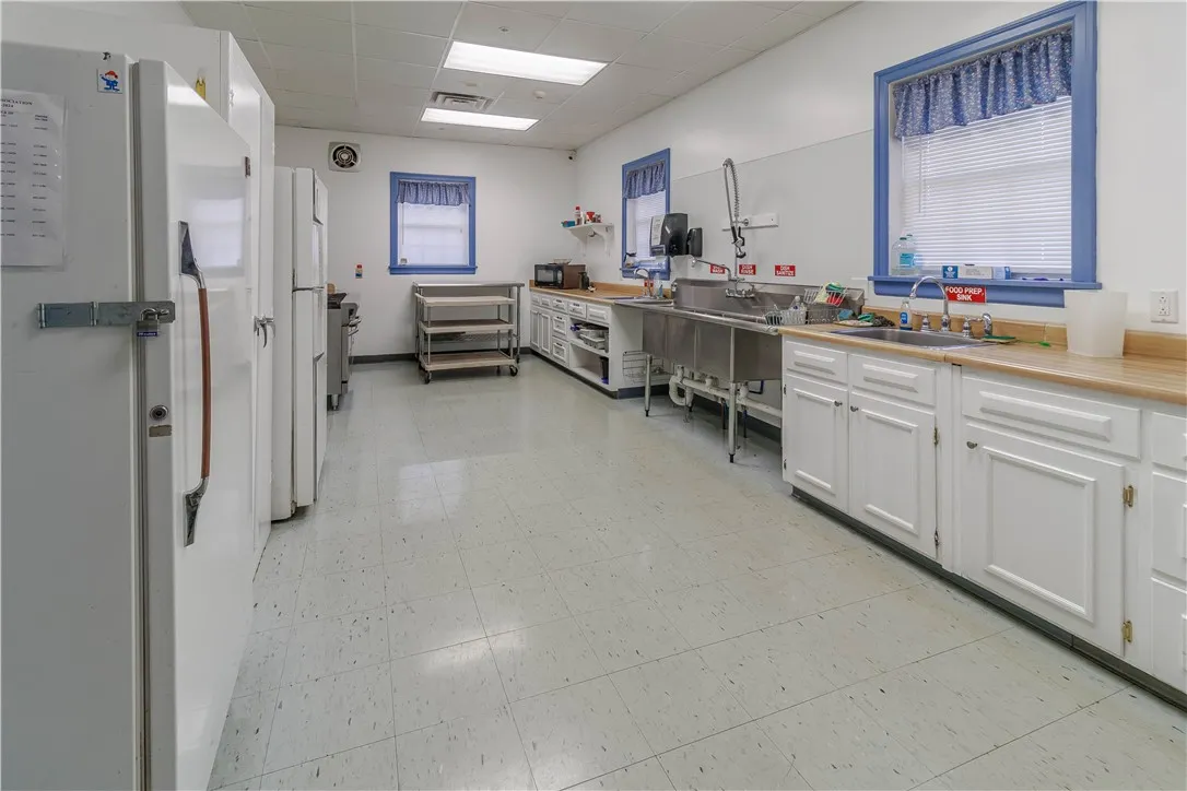 248 West Avenue, Clarkson, New York 14420, Clarkson, New York 14420, 4 Bedrooms Bedrooms, 10 Rooms Rooms,Residential,For Sale,248 West Avenue, Clarkson, New York 14420,0,R1580795