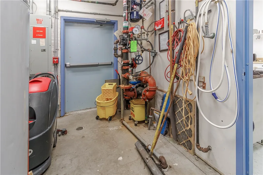 248 West Avenue, Clarkson, New York 14420, Clarkson, New York 14420, 4 Bedrooms Bedrooms, 10 Rooms Rooms,Residential,For Sale,248 West Avenue, Clarkson, New York 14420,0,R1580795