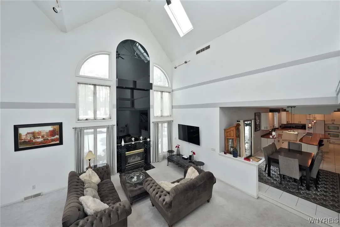 21 Lakeridge Drive, Orchard Park, New York 14127, Orchard Park, New York 14127, 3 Bedrooms Bedrooms, 12 Rooms Rooms,2 BathroomsBathrooms,Residential,Closed,21 Lakeridge Drive, Orchard Park, New York 14127,0,B1582606