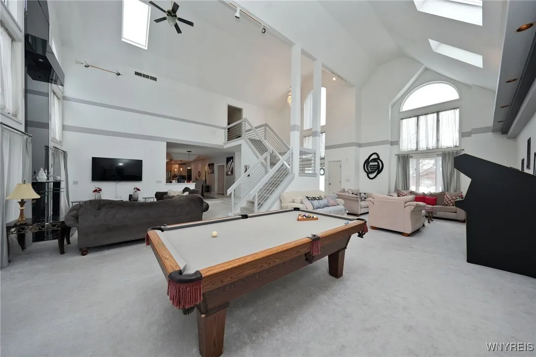 21 Lakeridge Drive, Orchard Park, New York 14127, Orchard Park, New York 14127, 3 Bedrooms Bedrooms, 12 Rooms Rooms,2 BathroomsBathrooms,Residential,Closed,21 Lakeridge Drive, Orchard Park, New York 14127,0,B1582606